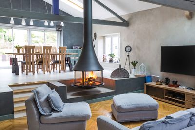 The Ambiance: Zelia (optional glass barrier), available at Hearth & Home of Central New York in East Syracuse