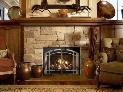 The Mendota: DXV35 DT4 LX, available at Hearth & Home of Central New York in East Syracuse