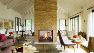 Heat & Glo: Escape 42 See-Through Fireplace
